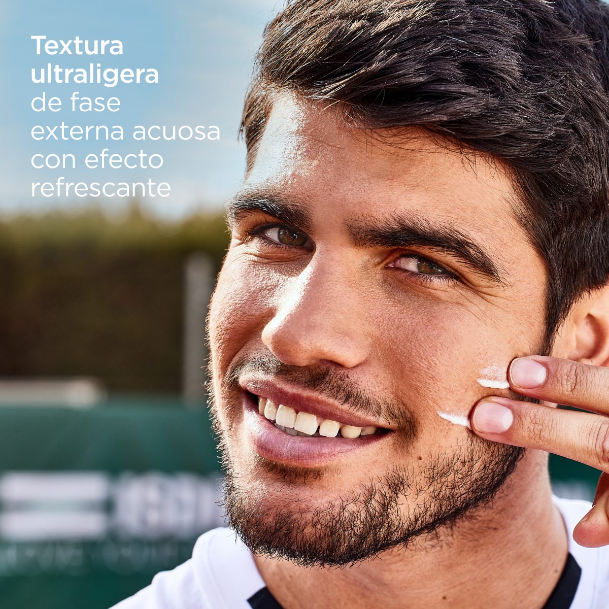 ISDIN - FOTOPROTECTOR FUSION WATER MAGIC BY ALCARAZ SPF50 50ML - Imagen 4